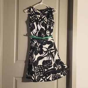 Womens black and white dress with green belt